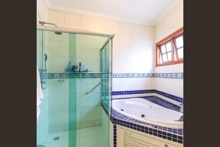 Casa de condomínio à venda com 196m², 3 quartos e 2 vagas