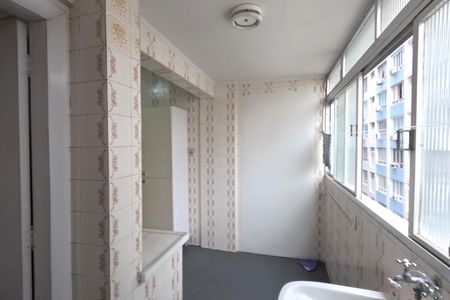 Apartamento para alugar com 80m², 3 quartos e 1 vagaÁrea de Serviço