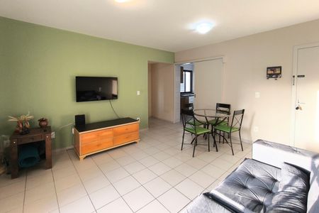 Apartamento à venda com 67m², 2 quartos e 1 vagaSala