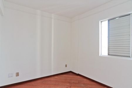 Apartamento à venda com 53m², 2 quartos e 1 vagaQuarto 2
