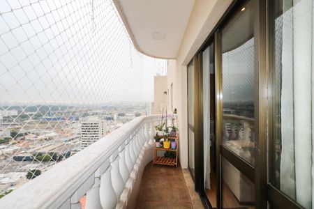 Apartamento à venda com 135m², 4 quartos e 2 vagas Apartamento à venda com 135m², 4 quartos e 2 vagasVaranda da Sala