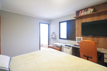 Apartamento à venda com 135m², 4 quartos e 2 vagas Apartamento à venda com 135m², 4 quartos e 2 vagasSuíte 4