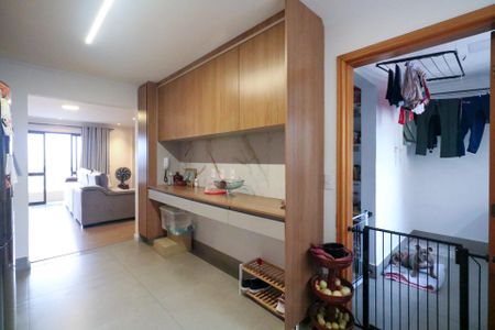 Apartamento à venda com 135m², 4 quartos e 2 vagas Apartamento à venda com 135m², 4 quartos e 2 vagasCozinha