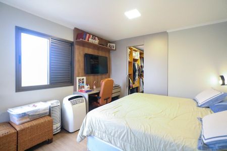 Apartamento à venda com 135m², 4 quartos e 2 vagas Apartamento à venda com 135m², 4 quartos e 2 vagasSuíte 4