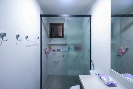 Apartamento à venda com 135m², 4 quartos e 2 vagas Apartamento à venda com 135m², 4 quartos e 2 vagasBanheiro Social
