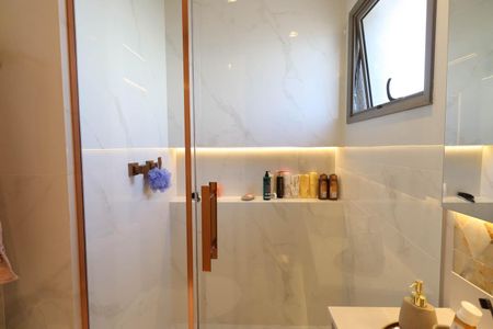 Apartamento à venda com 112m², 3 quartos e 2 vagas Apartamento à venda com 112m², 3 quartos e 2 vagasBanheiro da Suíte 2