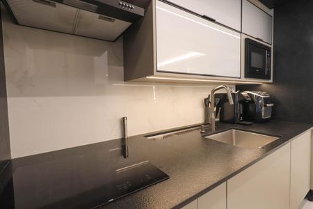 Apartamento à venda com 112m², 3 quartos e 2 vagas Apartamento à venda com 112m², 3 quartos e 2 vagasCozinha