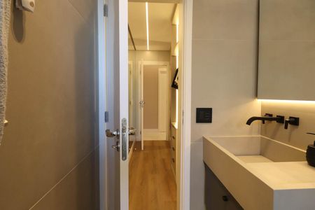 Apartamento à venda com 112m², 3 quartos e 2 vagas Apartamento à venda com 112m², 3 quartos e 2 vagasBanheiro 2 da Suíte 2