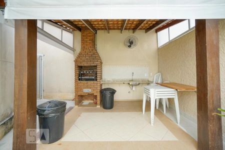 Apartamento à venda com 60m², 3 quartos e 1 vagaÁrea comum - Churrasqueira