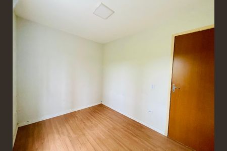 Quarto 2 de apartamento para alugar com 2 quartos, 48m² em Vila Galvão, Guarulhos