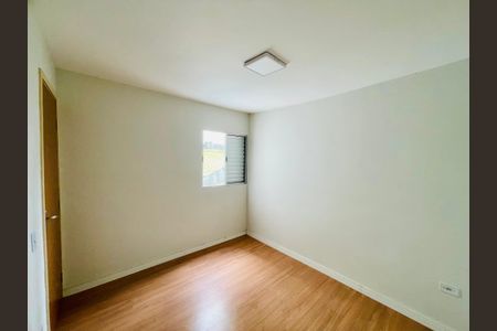 Quarto 1 de apartamento para alugar com 2 quartos, 48m² em Vila Galvão, Guarulhos