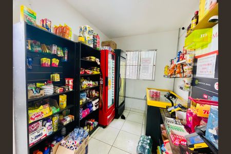 Apartamento para alugar com 48m², 2 quartos e sem vaga Apartamento para alugar com 48m², 2 quartos e sem vagaMini mercado