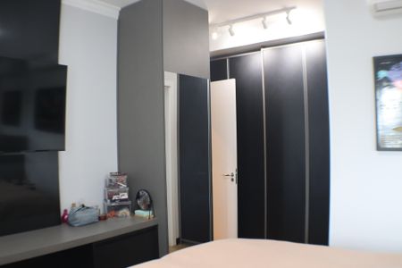 Apartamento à venda com 78m², 2 quartos e 2 vagas Apartamento à venda com 78m², 2 quartos e 2 vagasSuíte