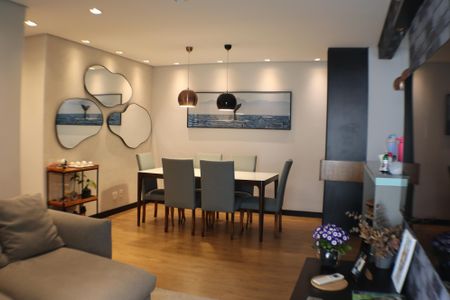 Apartamento à venda com 78m², 2 quartos e 2 vagas Apartamento à venda com 78m², 2 quartos e 2 vagasSala