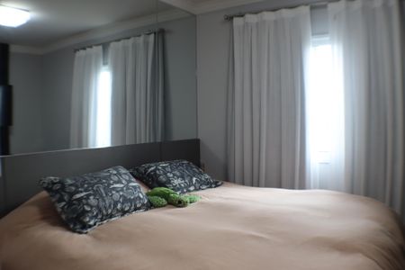 Apartamento à venda com 78m², 2 quartos e 2 vagas Apartamento à venda com 78m², 2 quartos e 2 vagasSuíte