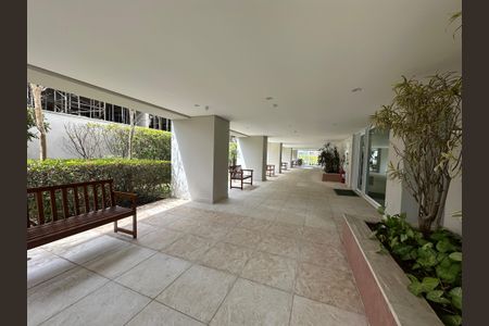 Apartamento à venda com 78m², 2 quartos e 2 vagas Apartamento à venda com 78m², 2 quartos e 2 vagasÁrea comum
