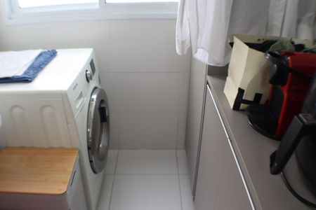 Apartamento à venda com 78m², 2 quartos e 2 vagas Apartamento à venda com 78m², 2 quartos e 2 vagasÁrea de Serviço