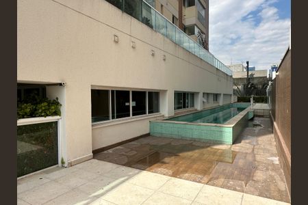 Apartamento à venda com 78m², 2 quartos e 2 vagas Apartamento à venda com 78m², 2 quartos e 2 vagasÁrea comum - Piscina