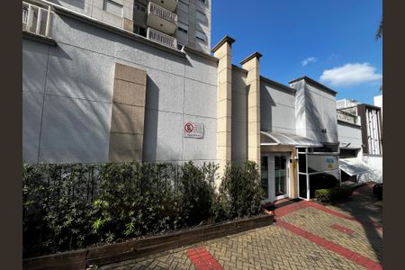 Apartamento à venda com 64m², 2 quartos e 3 vagasFachada