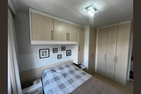 Apartamento à venda com 64m², 2 quartos e 3 vagasQuarto Suíte