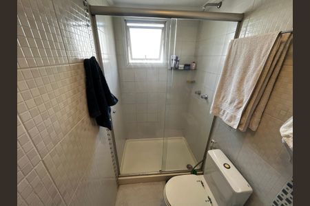 Apartamento à venda com 64m², 2 quartos e 3 vagasBanheiro da Suíte
