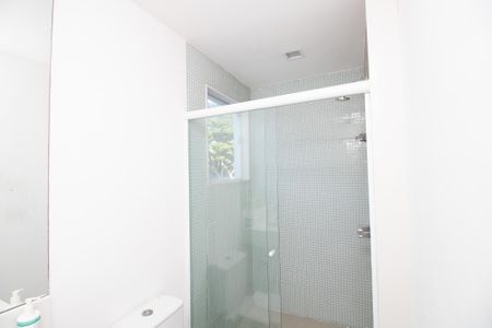 Casa de condomínio à venda com 350m², 3 quartos e 2 vagas Casa de condomínio à venda com 350m², 3 quartos e 2 vagasBanheiro/Suite