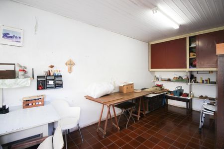 Casa à venda com 270m², 4 quartos e 4 vagas Casa à venda com 270m², 4 quartos e 4 vagasQuarto de Serviço 1