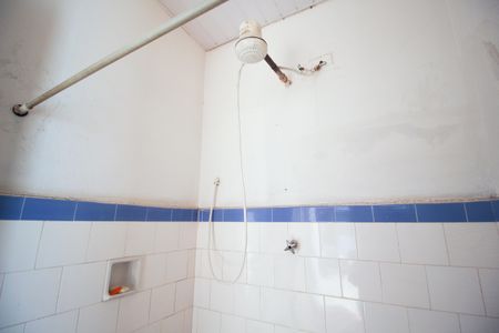 Casa à venda com 270m², 4 quartos e 4 vagas Casa à venda com 270m², 4 quartos e 4 vagasBanheiro de serviço
