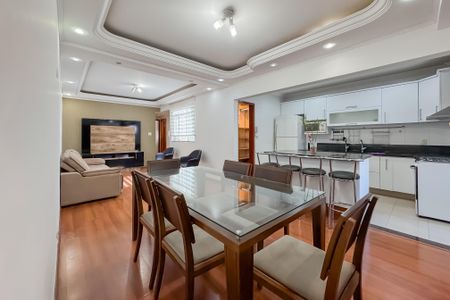 Apartamento à venda com 118m², 2 quartos e sem vagaSala