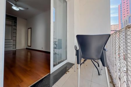 Apartamento à venda com 118m², 2 quartos e sem vaga Apartamento à venda com 118m², 2 quartos e sem vagaVaranda do Quarto 2