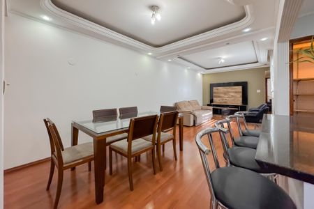 Apartamento à venda com 118m², 2 quartos e sem vagaSala