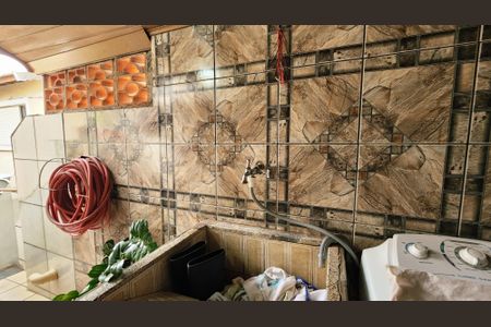 Casa à venda com 125m², 4 quartos e 2 vagas Casa à venda com 125m², 4 quartos e 2 vagasBanheiro da Suíte 1