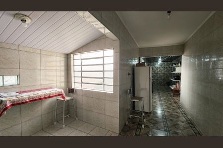 Casa à venda com 125m², 4 quartos e 2 vagas Casa à venda com 125m², 4 quartos e 2 vagasCozinha