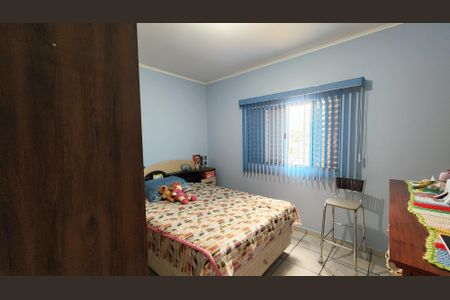 Casa à venda com 125m², 4 quartos e 2 vagas Casa à venda com 125m², 4 quartos e 2 vagasQuarto 1