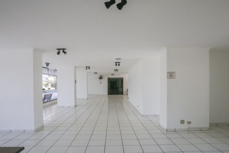 Apartamento à venda com 106m², 2 quartos e 2 vagas Apartamento à venda com 106m², 2 quartos e 2 vagasÁrea comum - Salão de festas