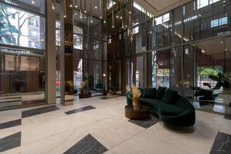Apartamento à venda com 166m², 3 quartos e 2 vagas Apartamento à venda com 166m², 3 quartos e 2 vagasHall Social
