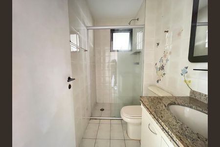 Apartamento para alugar com 84m², 3 quartos e 2 vagas Apartamento para alugar com 84m², 3 quartos e 2 vagasBanheiro 1