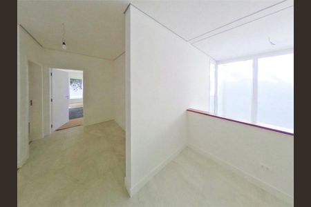 Casa à venda com 4 quartos, 415m² em Jardim Marajoara, São Paulo