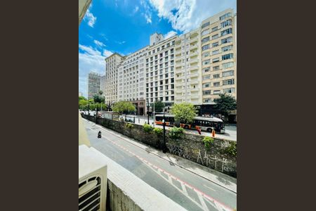 Apartamento à venda com 32m², 1 quarto e sem vaga Apartamento à venda com 32m², 1 quarto e sem vagaVista Sala
