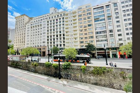 Apartamento à venda com 32m², 1 quarto e sem vaga Apartamento à venda com 32m², 1 quarto e sem vagaVista Sala