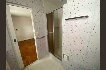 Apartamento à venda com 191m², 3 quartos e 1 vaga