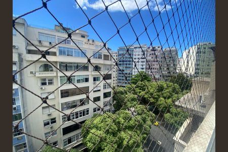 Apartamento à venda com 191m², 3 quartos e 1 vaga