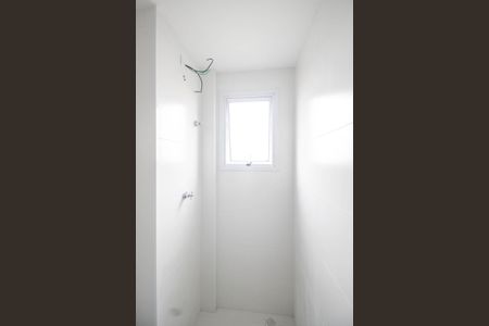 Banheiro de apartamento à venda com 1 quarto, 28m² em Jardim São Paulo, São Paulo