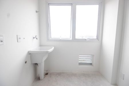 Apartamento à venda com 28m², 1 quarto e sem vaga Apartamento à venda com 28m², 1 quarto e sem vagaÁrea de serviço