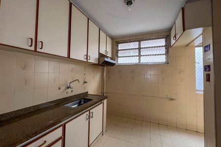 Apartamento à venda com 69m², 2 quartos e sem vagaCozinha e área de serviço