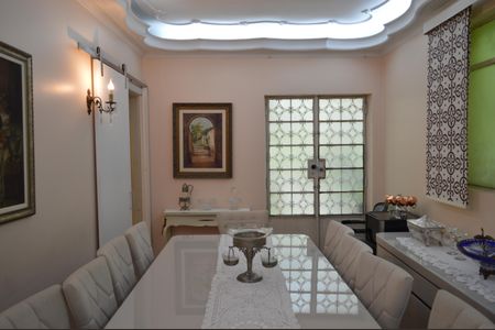 Casa à venda com 280m², 5 quartos e 3 vagasSala de Jantar