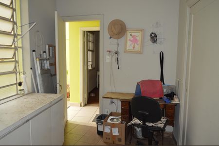 Casa à venda com 280m², 5 quartos e 3 vagasÁrea de Serviço