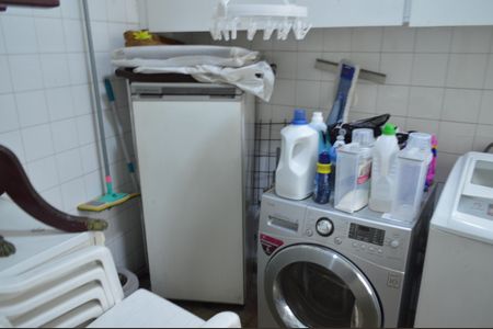 Casa à venda com 280m², 5 quartos e 3 vagasÁrea de Serviço