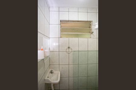 Casa à venda com 275m², 4 quartos e 2 vagasBanheiro de serviço