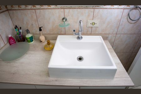 Casa à venda com 275m², 4 quartos e 2 vagasBanheiro Social 2